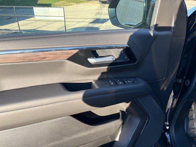 new 2025 Chevrolet Tahoe car, priced at $59,206