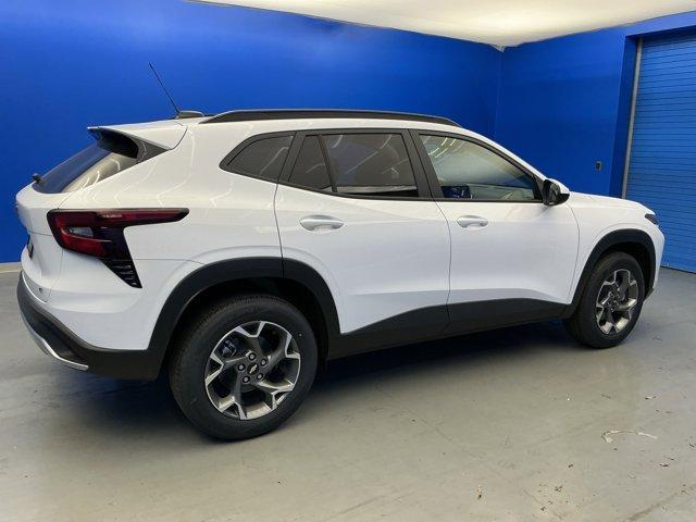 new 2025 Chevrolet Trax car, priced at $23,995