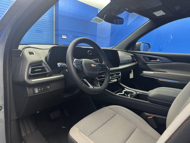 new 2025 Chevrolet Traverse car, priced at $42,199