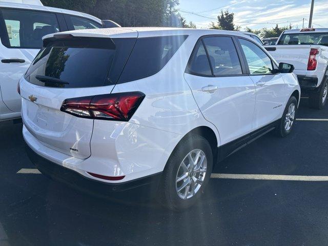 new 2024 Chevrolet Equinox car, priced at $27,895