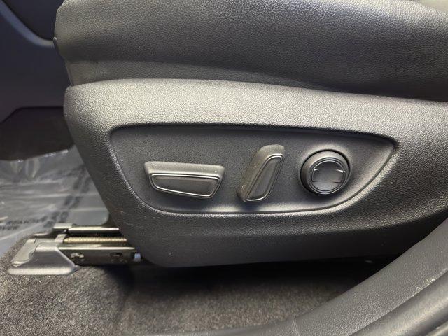 used 2024 Toyota Highlander car, priced at $38,760