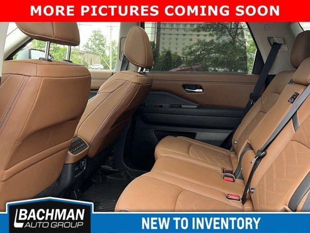 used 2024 Nissan Pathfinder car, priced at $44,995