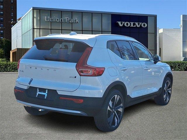 new 2025 Volvo XC40 car, priced at $52,215