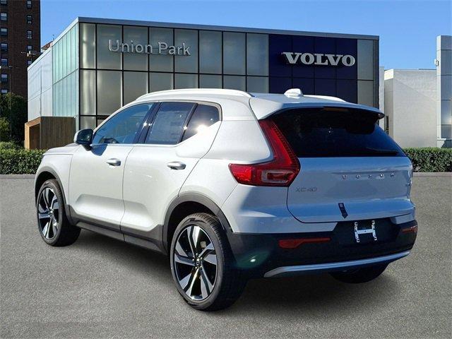 new 2025 Volvo XC40 car, priced at $52,215