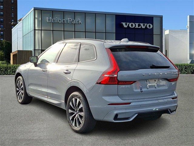 new 2025 Volvo XC60 car, priced at $51,075