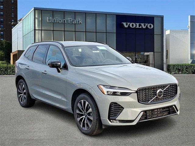 new 2025 Volvo XC60 car, priced at $51,075