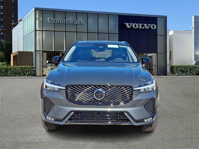 new 2026 Volvo XC60 car, priced at $58,360