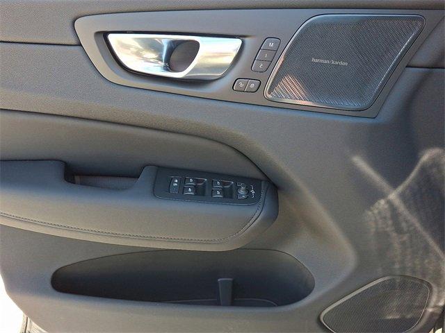 new 2026 Volvo XC60 car, priced at $58,360