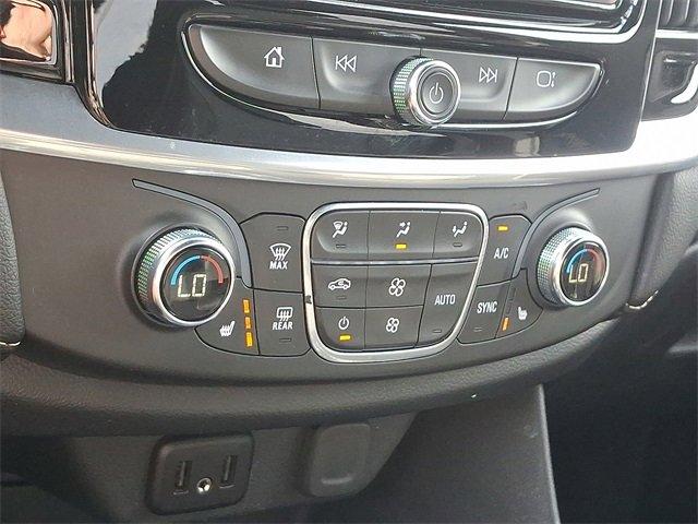 used 2023 Chevrolet Traverse car, priced at $33,595