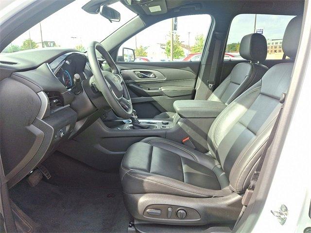 used 2023 Chevrolet Traverse car, priced at $33,595