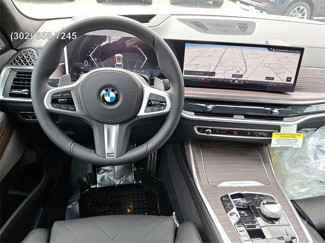 new 2026 BMW X7 car, priced at $100,225