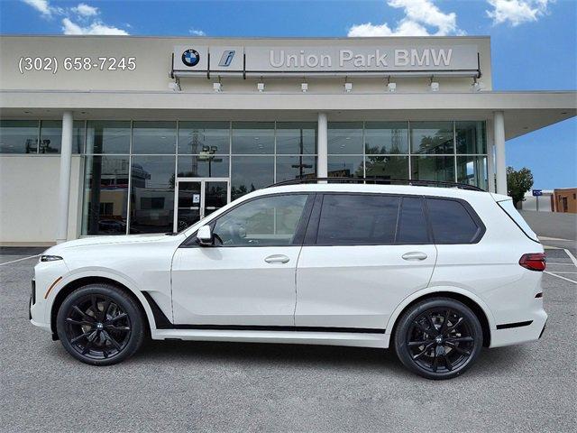 new 2026 BMW X7 car, priced at $100,225