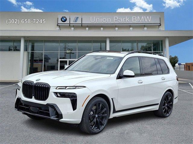 new 2026 BMW X7 car, priced at $100,225