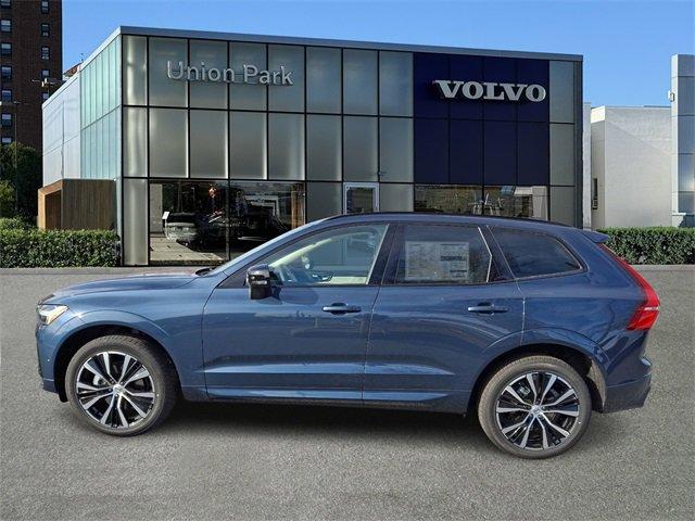 new 2025 Volvo XC60 car, priced at $56,525