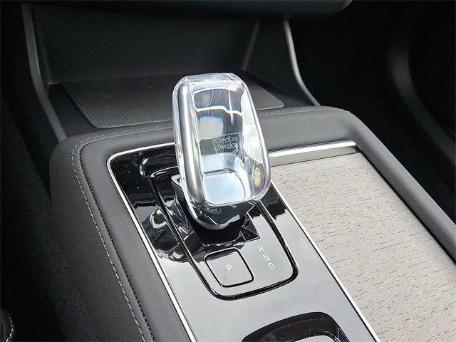 new 2026 Volvo XC90 car, priced at $76,450