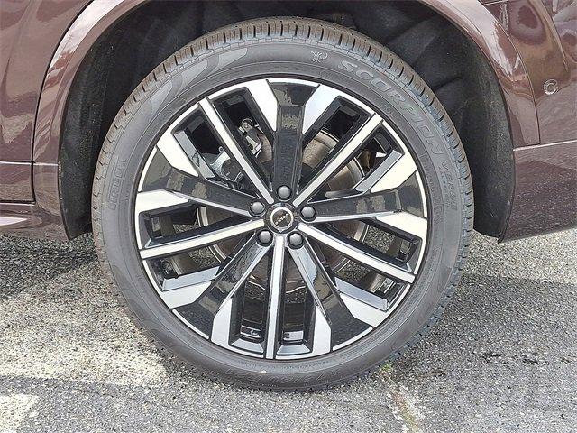 new 2026 Volvo XC90 car, priced at $76,450