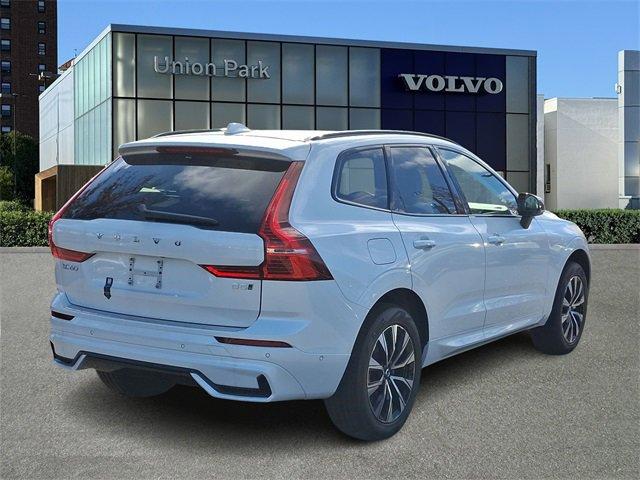 new 2025 Volvo XC60 car, priced at $54,925