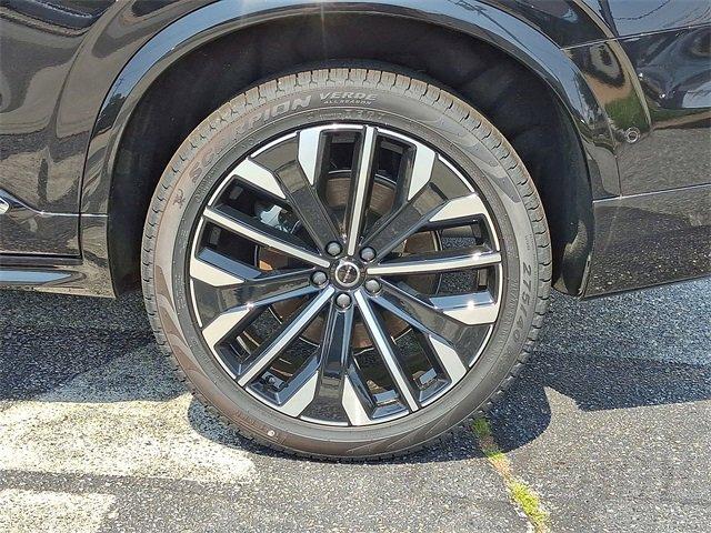 new 2025 Volvo XC90 car, priced at $65,945