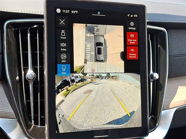 new 2025 Volvo XC90 car, priced at $65,945