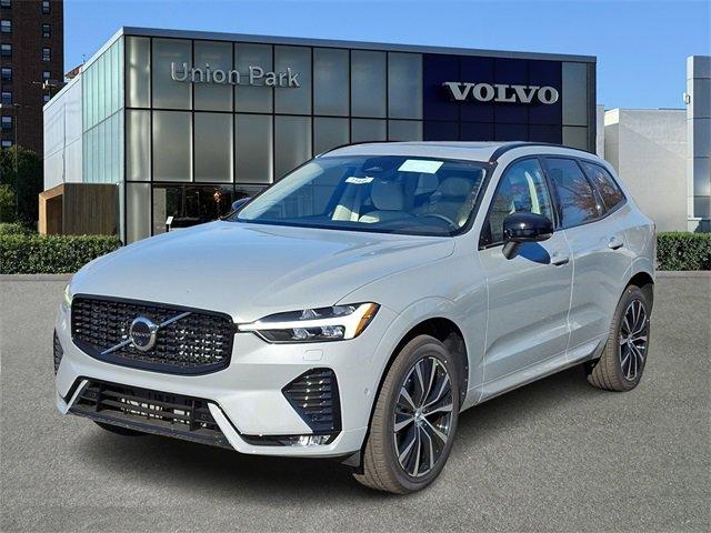 new 2025 Volvo XC60 car, priced at $56,315