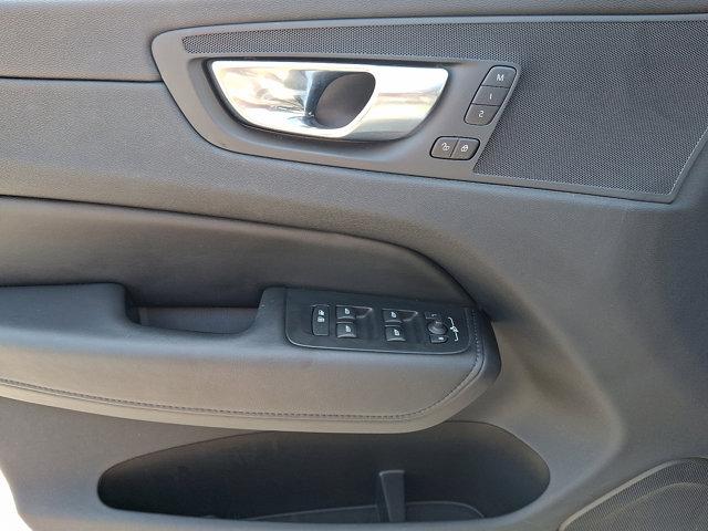 used 2023 Volvo XC60 car, priced at $38,495