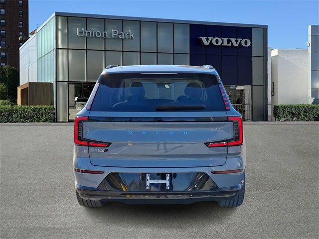 new 2025 Volvo EX90 car, priced at $85,640