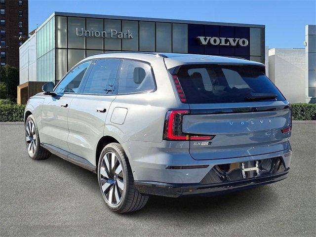 new 2025 Volvo EX90 car, priced at $85,640