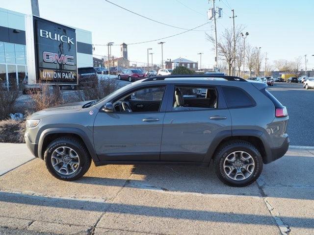 used 2022 Jeep Cherokee car, priced at $25,895