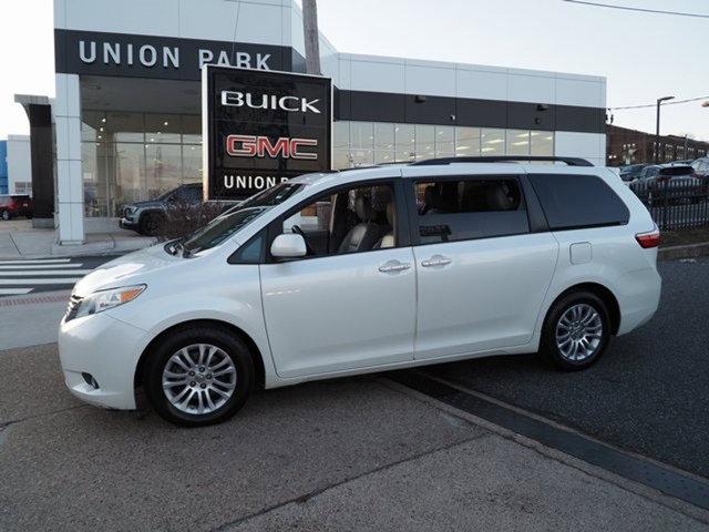 used 2015 Toyota Sienna car, priced at $17,988