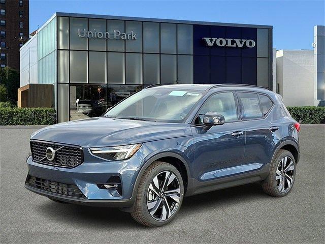 new 2026 Volvo XC40 car, priced at $51,850