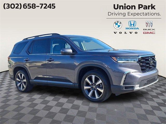 used 2023 Honda Pilot car, priced at $39,795