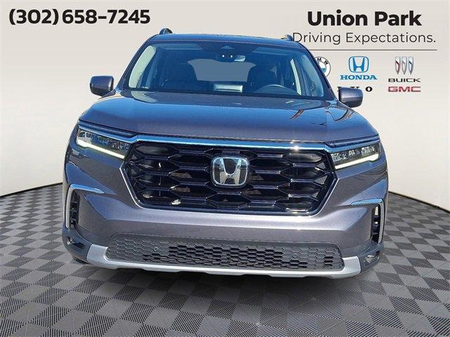 used 2023 Honda Pilot car, priced at $39,795
