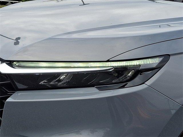 used 2025 Honda CR-V car, priced at $30,895