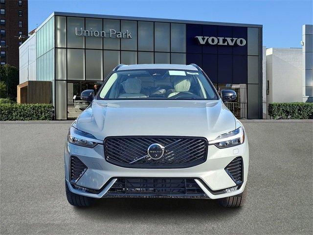 new 2026 Volvo XC60 car, priced at $63,935