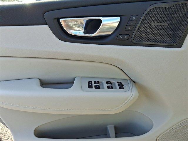 new 2026 Volvo XC60 car, priced at $63,935