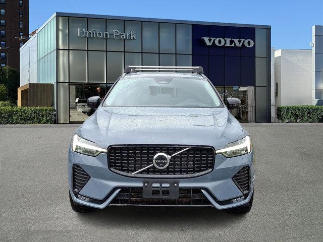 used 2023 Volvo XC60 car, priced at $39,595