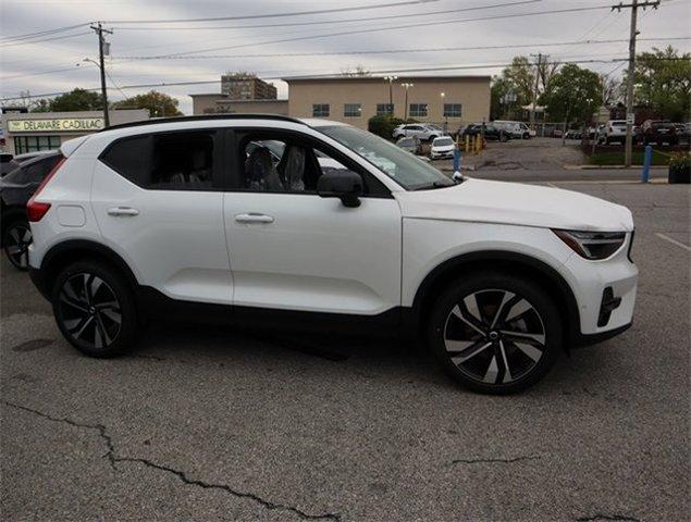 new 2023 Volvo XC40 car, priced at $49,595