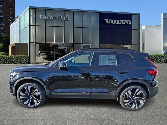 new 2025 Volvo XC40 car, priced at $49,790