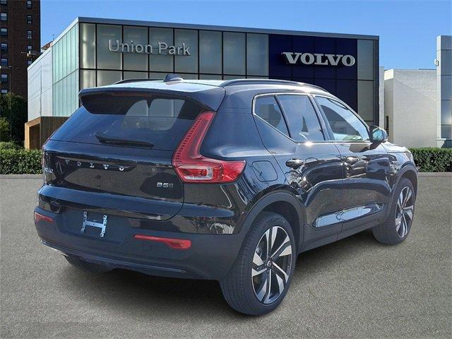 new 2025 Volvo XC40 car, priced at $49,790