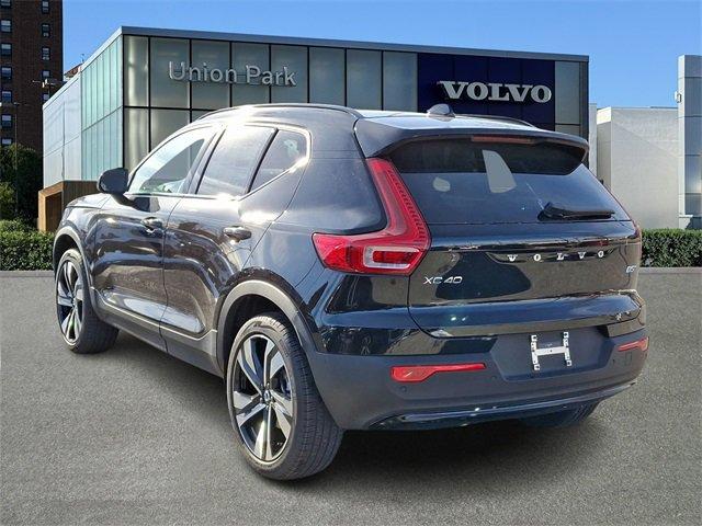 new 2025 Volvo XC40 car, priced at $49,790