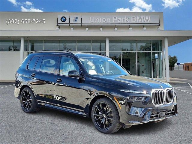 new 2026 BMW X7 car, priced at $102,025
