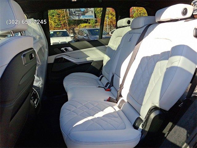 new 2026 BMW X7 car, priced at $102,025