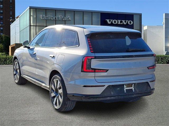 new 2025 Volvo EX90 car, priced at $90,640