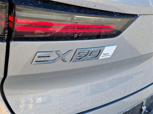 new 2025 Volvo EX90 car, priced at $90,640