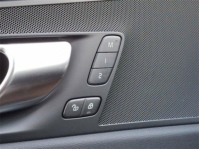 new 2026 Volvo XC60 car, priced at $57,985