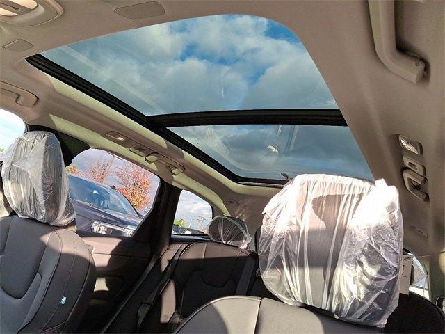 new 2026 Volvo XC60 car, priced at $57,985