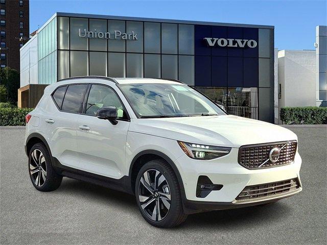 new 2026 Volvo XC40 car, priced at $54,200