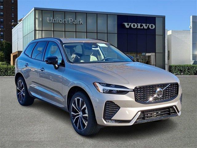 new 2025 Volvo XC60 car, priced at $54,545