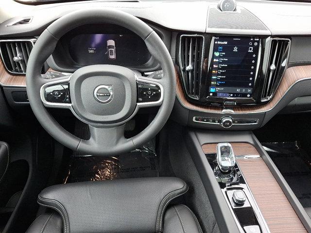 used 2023 Volvo XC60 car, priced at $40,495