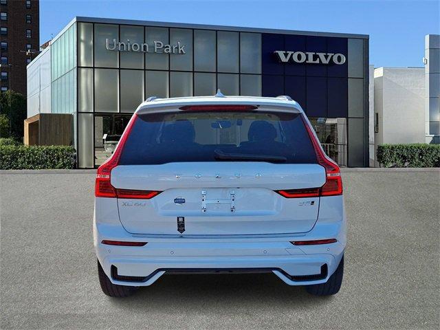 new 2025 Volvo XC60 car, priced at $60,635